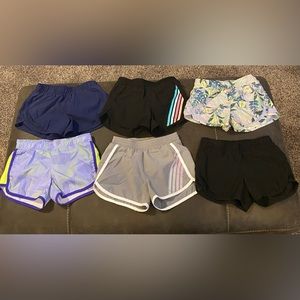 (6) Girls Old Navy Active Shorts